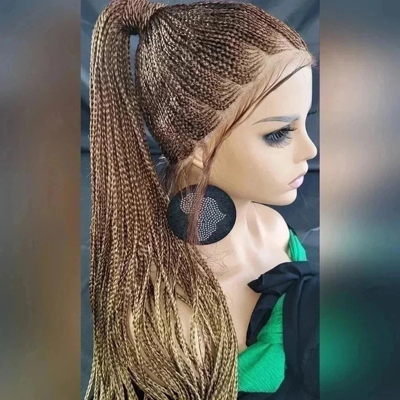 Braided wig  100% handmade, 0mbre wig, NWT feeding  braids absolutely gorgeous - Picture 9 of 16